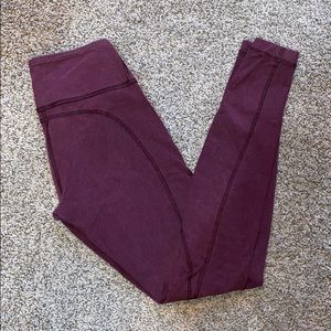 MAROON LULULEMON LEGGINGS